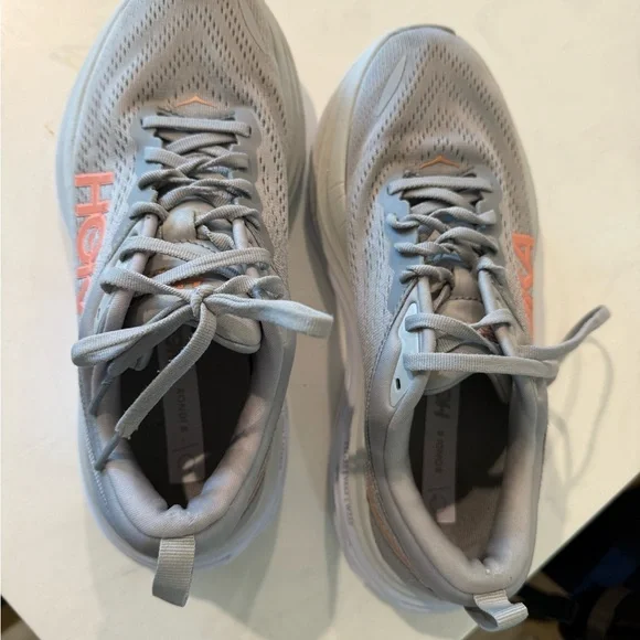 Hoka Women's Athletic Shoe size 7B in Gray and Coral in style W Bondi 8 - Picture 2 of 9
